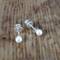 799-KLS-1-jeweline-kolczyki-wkrętki-srebro-925-perły-swarovski-4-mm.JPG
