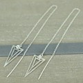 830-KL-1-jeweline-srebro-925-kolczyki-przewlekane-przeciągane-trójkąt.JPG