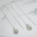 928-KL-3-jeweline-srebro-925-kolczyki-przewlekane-przeciągane-monstera-liść.JPG