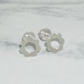 1018-KLS-2-jeweline-kolczyki-wkrętki-kwiatek-srebro-925.JPG