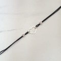 1076-BR-4-jeweline-srebro-925-bransoletka-serce-sznurek-czarny.jpg