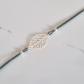 1043-BR-11-jeweline-bransoletka-srebro-925-liść-sznurek-zielony.jpg