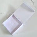 015PUD-4-jeweline-pudełko-elegant-na-biżuterię-białe.jpg