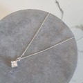 0260-KO-2-jeweline-naszyjnik-srebrny-z-cyrknią.jpg