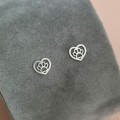1249-KLS-2-jeweline-kolczyki-serce-z-łapą-ekg-srebro-925.jpg