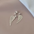J054 jeweline srebro 925 kolczyki wkrętki skrzydła 1.jpg