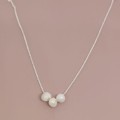 J111 jeweline srebro 925 naszyjnik srerbny trzy perełki 1.jpg