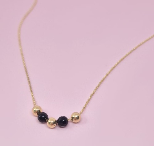 JG015 jeweline naszyjnik pozłacany onyksy.jpg