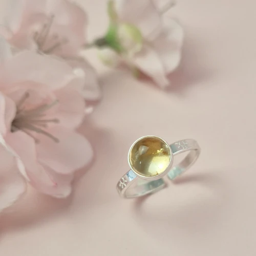 J151 jeweline srebro 925 pierścionek srebrny z cytrynem regulowany 1.jpg